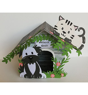 DDBD Dutch Fold Card Art Doghouse 470.713.727